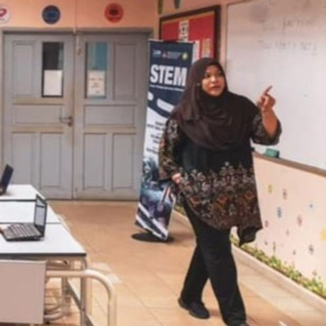 MESTECC–UM–UTeM Mentor Mentee STEM programme coordinated by Dr. Aliza Che Amran.