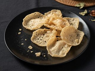 Editorial 1kg cassava-chip bag. Digital HQ original.