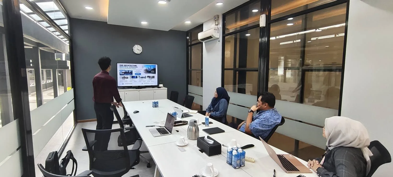 Pitching AINNA NeuralOps at MIGHT Cyberjaya
