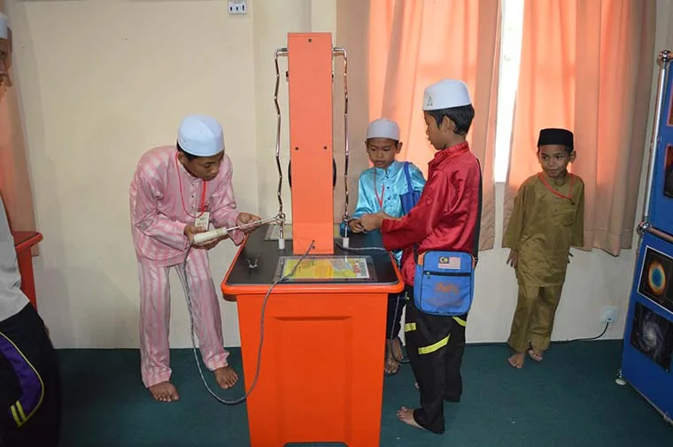 Kompleks Falak Al-Khawarizmi - interaktif03
