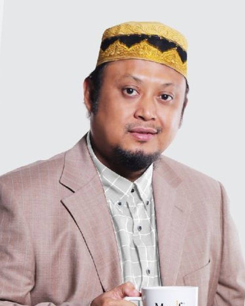 Ustaz Munif bin Ahmad — Founder & Director of Munif Hijjaz Marketing Sdn. Bhd.