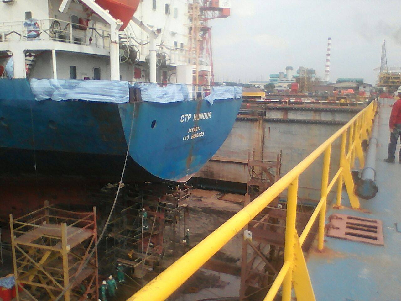 Wet Abrasive Blast — S3000 Main Deck